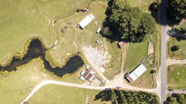 247 South Road, Mauriceville Masterton_14