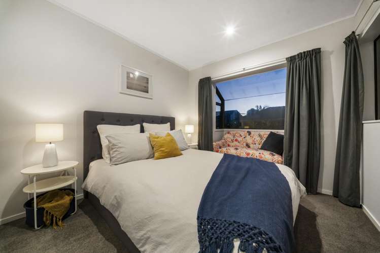 4 Bosnyak Drive Te Atatu South_13