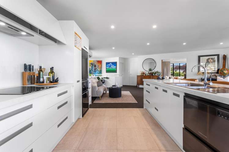 10 Glendevere Terrace Redcliffs_4
