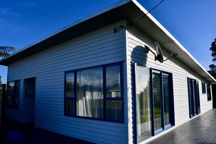 49 Wharf Road Karamea_7