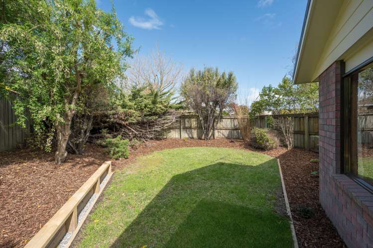 2 Lingfield Place Richmond_19