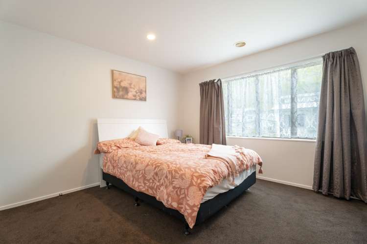 8 Neston Grove Churton Park_17