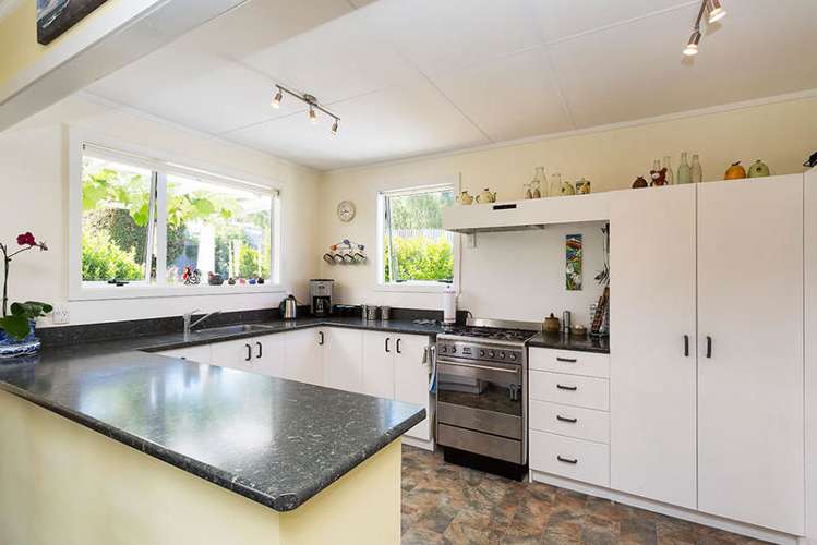 924 Harington Point Road Harington Point_5