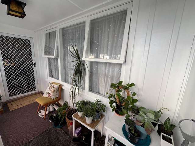 2/56 Donovan Street Blockhouse Bay_1