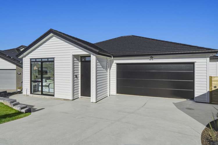 8 THOMASON CRESCENT_1