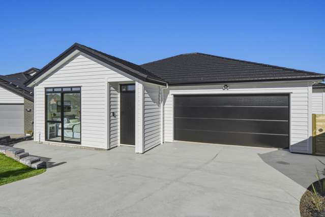 8 THOMASON CRESCENT Pokeno_2
