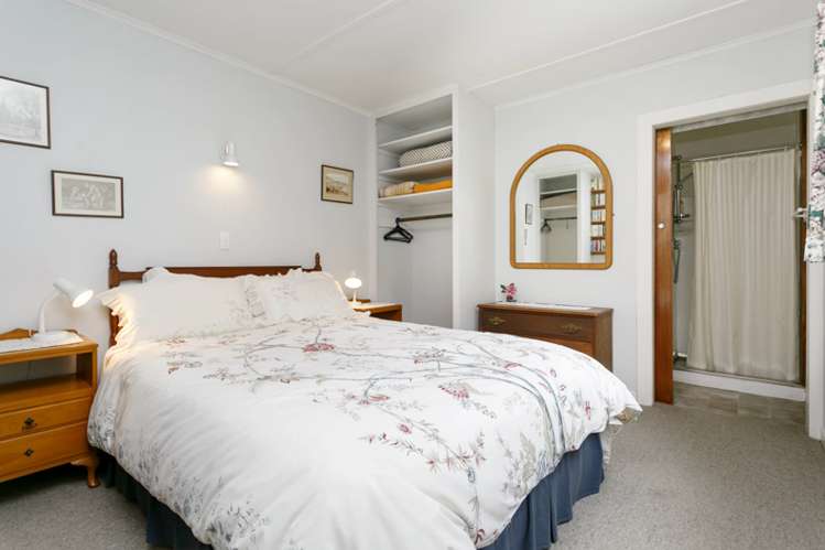 615 River Road Broadlands_19