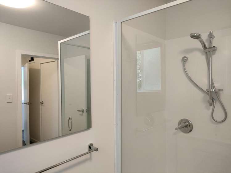 755B Ferry Road 1582_7