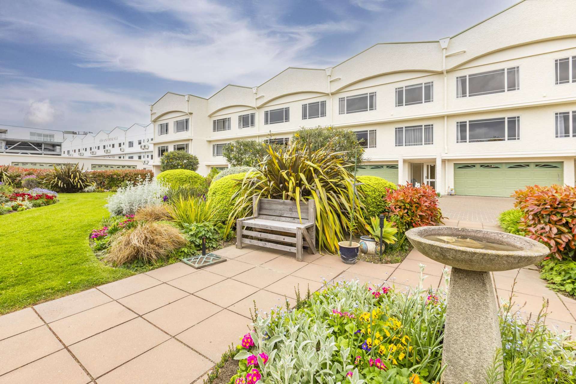 10/26 West Quay Ahuriri_0