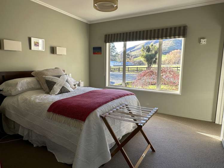 142 East Dome Station Road Lumsden Surrounds_16