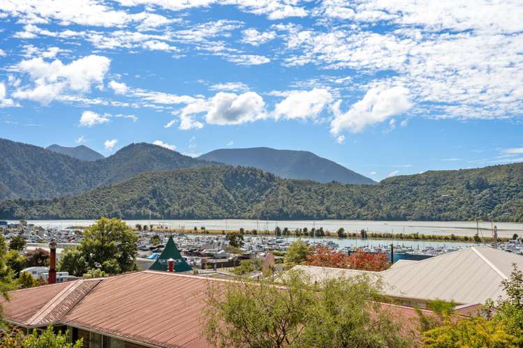 28 Lawrence Street Havelock_18