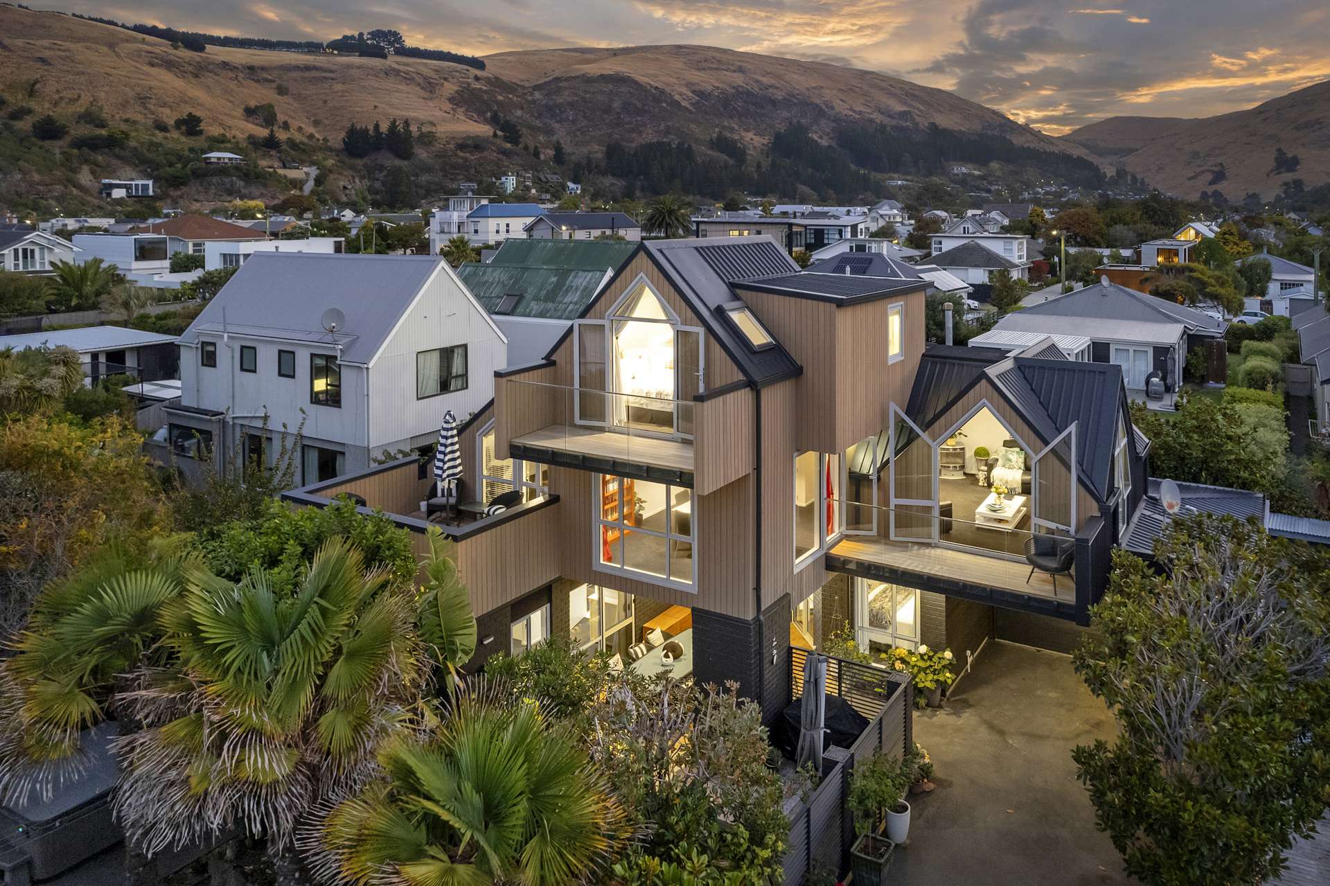 102A Esplanade Sumner_0