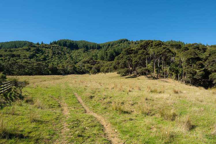 5552 Kenepuru Road Waitaria Bay_26