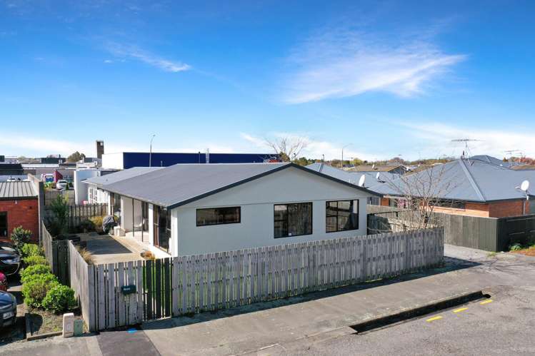 17 Mona Square Ashburton_26