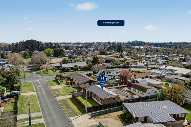 20 Hemans Street Leamington_21