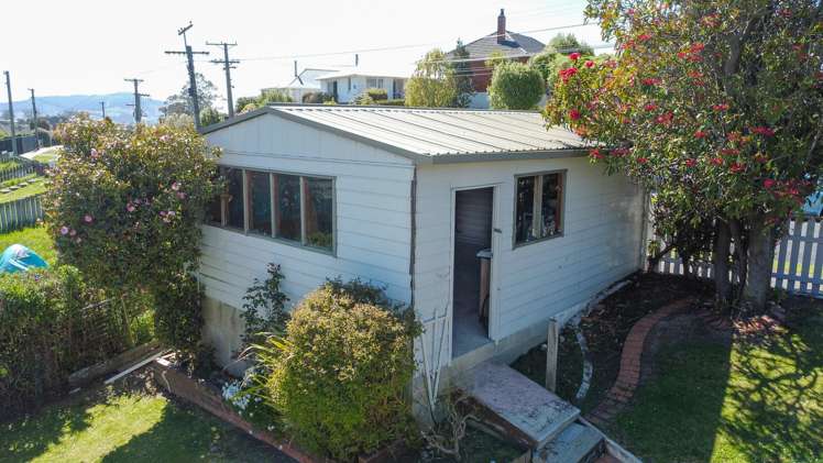 94 Caldwell Street Brockville_23