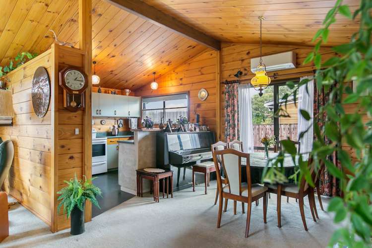 17 Booker Place Manurewa_6