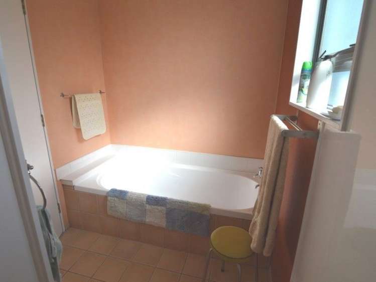 44 William Wong Place Carterton_7