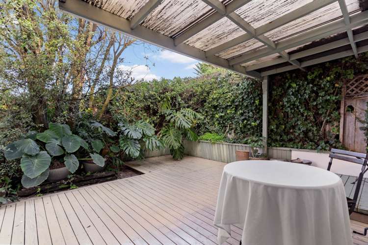 2/89 Diana Drive Glenfield_14