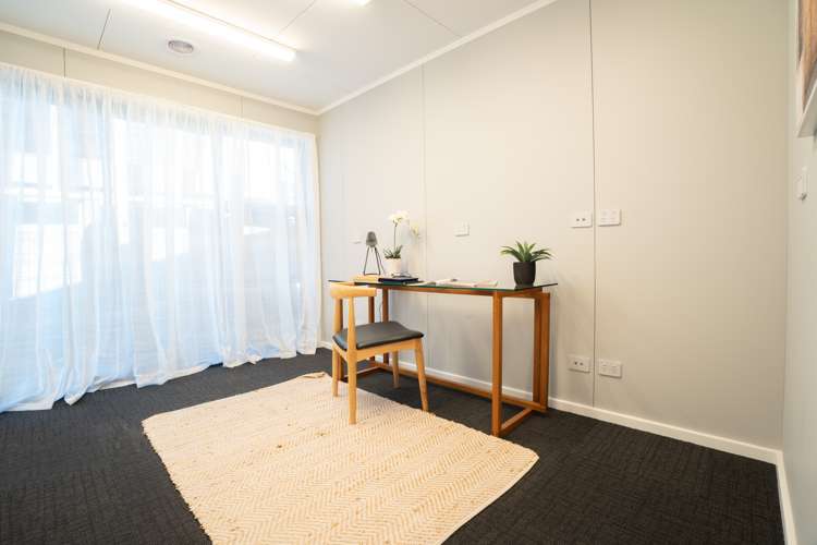 12 Prestwich Rise Churton Park_24