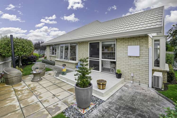 2/212 Grove Road_0