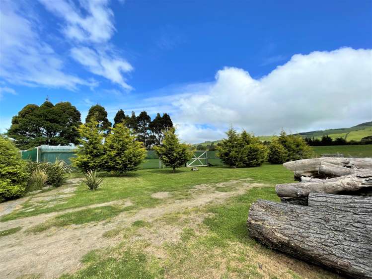 1019 Owaka Valley Road Catlins Surrounds_16