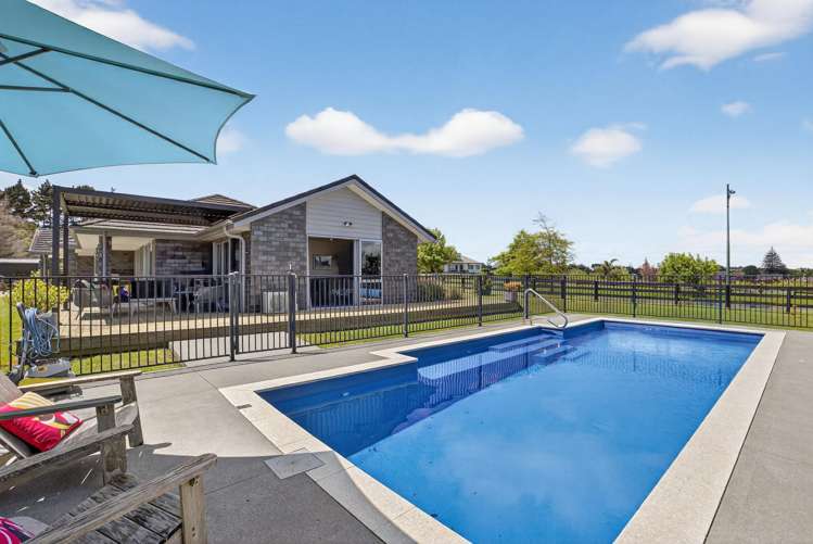 1 Martingale Drive_0