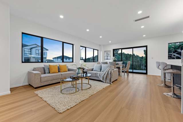27 Tannaghmore Drive Flat Bush_4