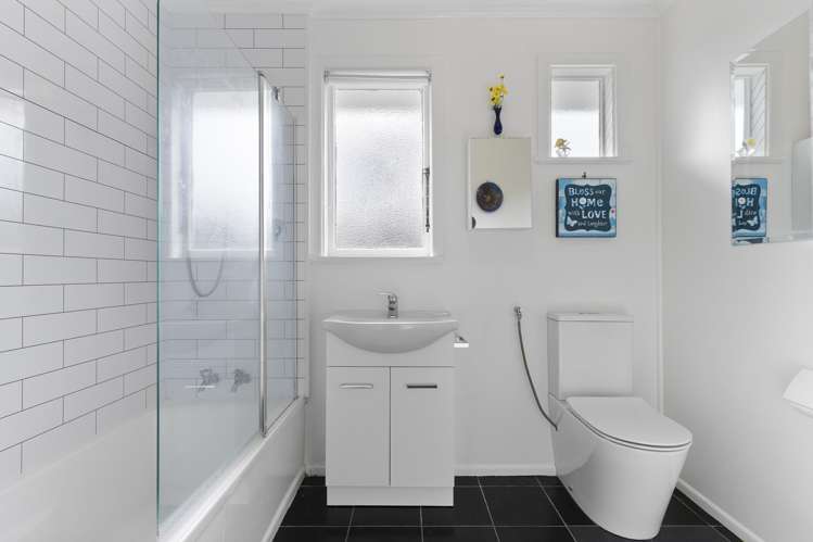 41 Lauderdale Road Birkdale_23