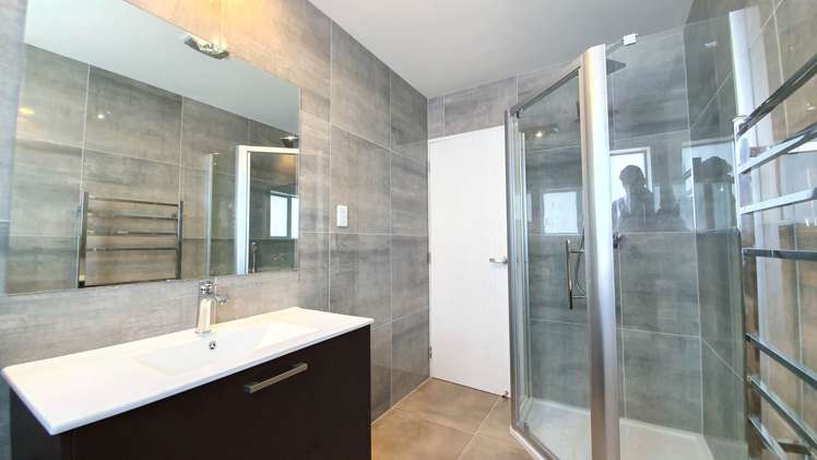 246 Queens Road Panmure_3