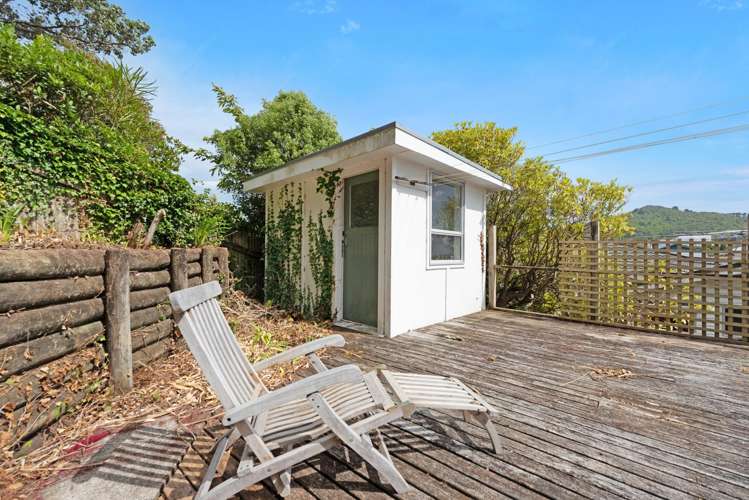 21 Firth Terrace Karori_24