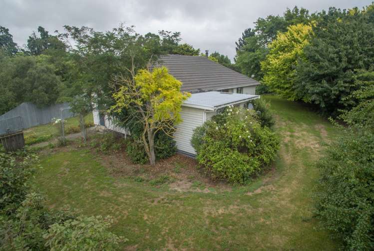 4 King Street Chertsey_22