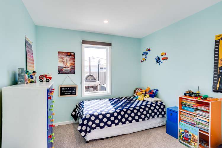 76 York Avenue Tamatea_7