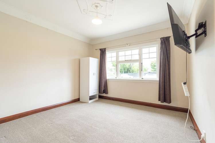 50 Roy Street Palmerston North City_12