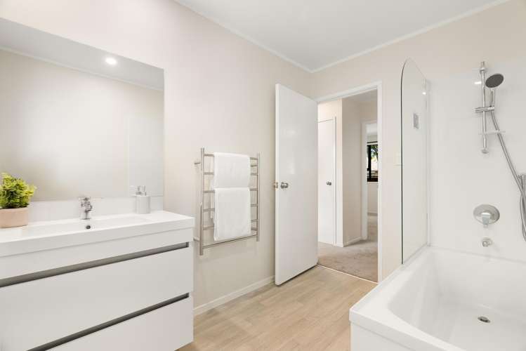 2/21 Walter Strevens Drive Conifer Grove_8