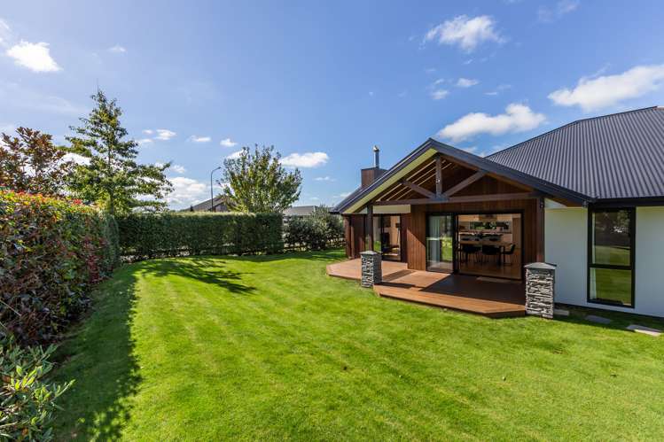 12 Coutts Lane West Melton_26