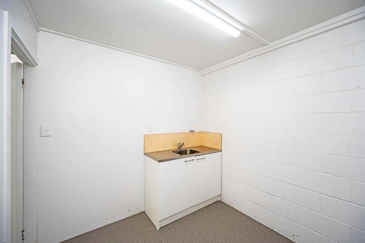 Unit D/124 Felton Mathew Avenue St Johns_7