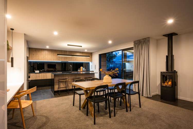 251 Aubrey Road Wanaka_2