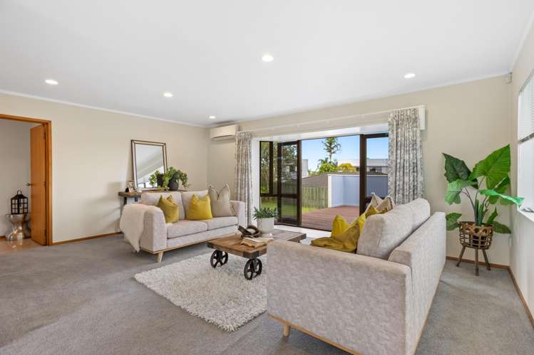 22 Petrel Place Massey_6