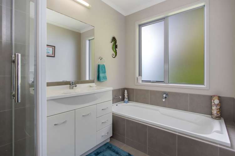 22 Reo Crescent Waihi Beach_16