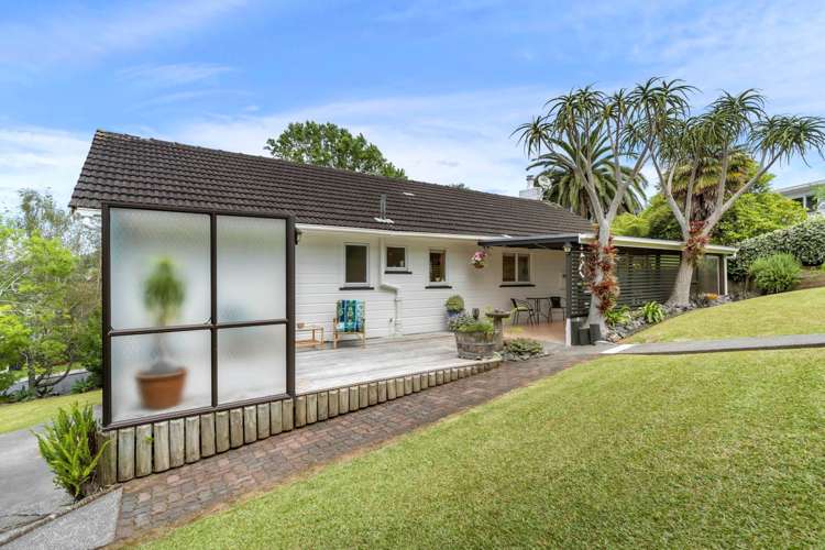 17 Nandana Drive Glen Eden_16