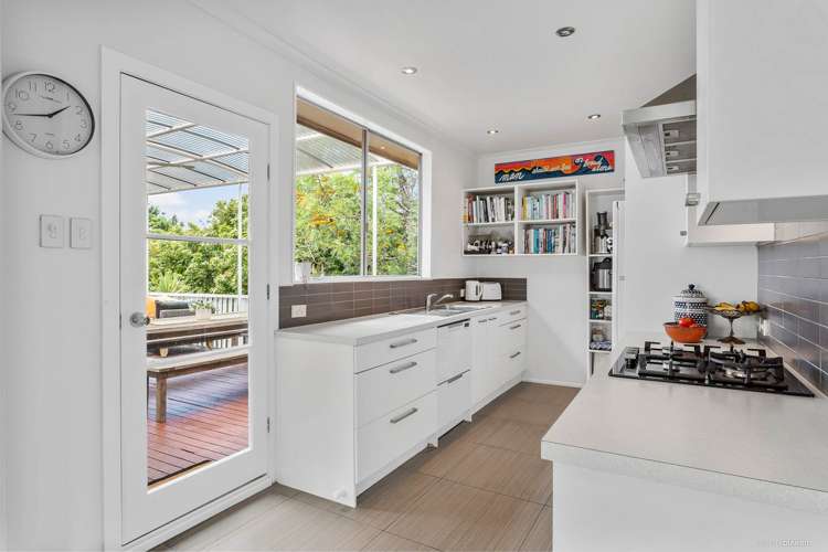 1/879 East Coast Road Northcross_8