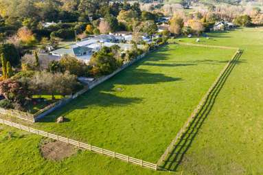 1454 Napier Road_3