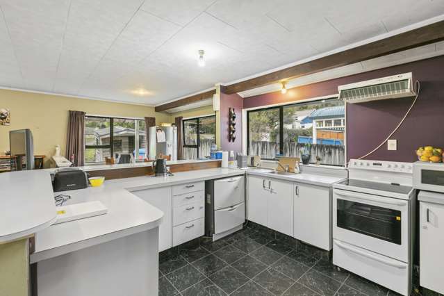 2/42 Kairimu Street Stokes Valley_3