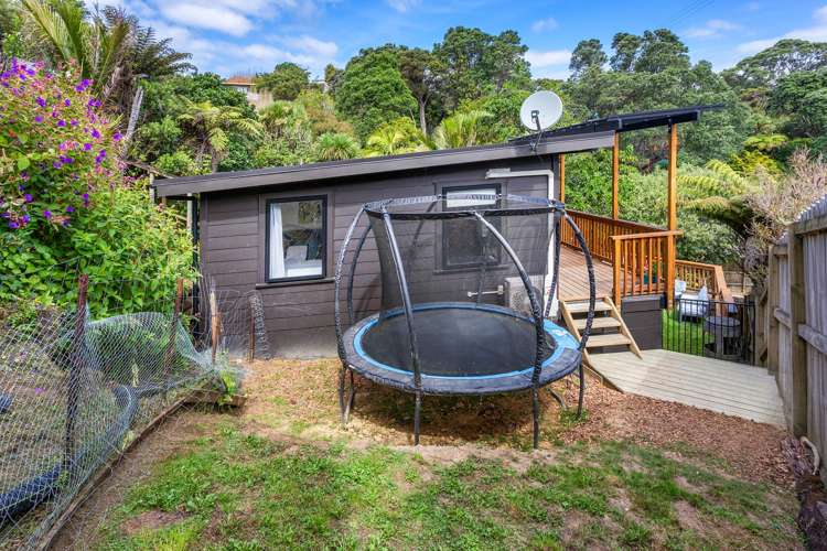 2D Foster Avenue Huia_16