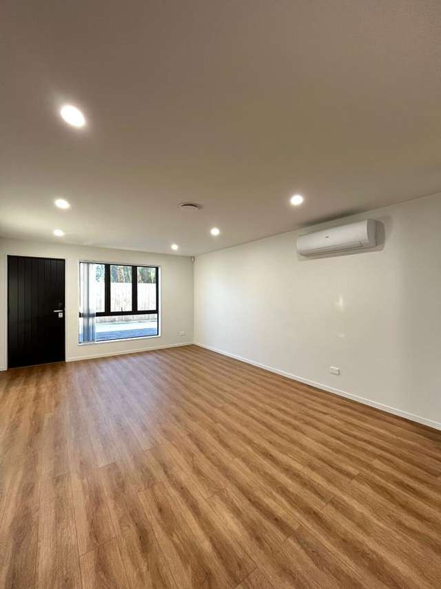 B/10 Benton Place Manurewa_1