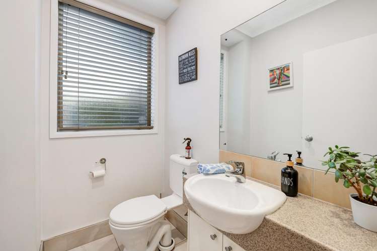 19 Trimaran Drive Gulf Harbour_23