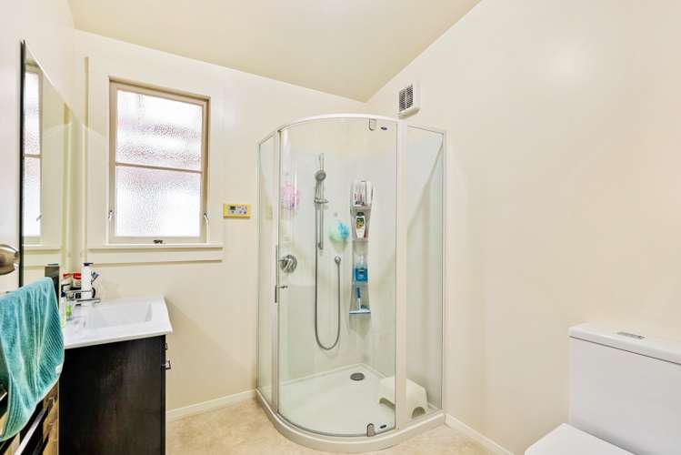 18 York Street Moera_15