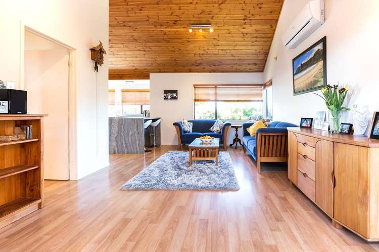 33 Bellbird Rise Murrays Bay_6