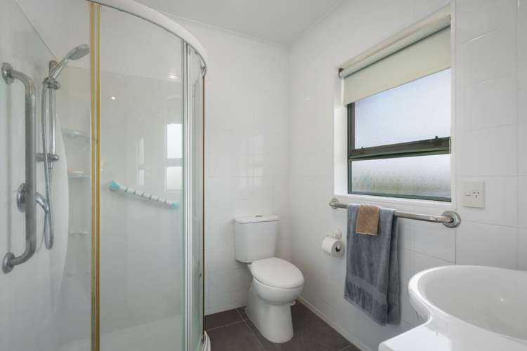 16 Donegal Place Katikati_17